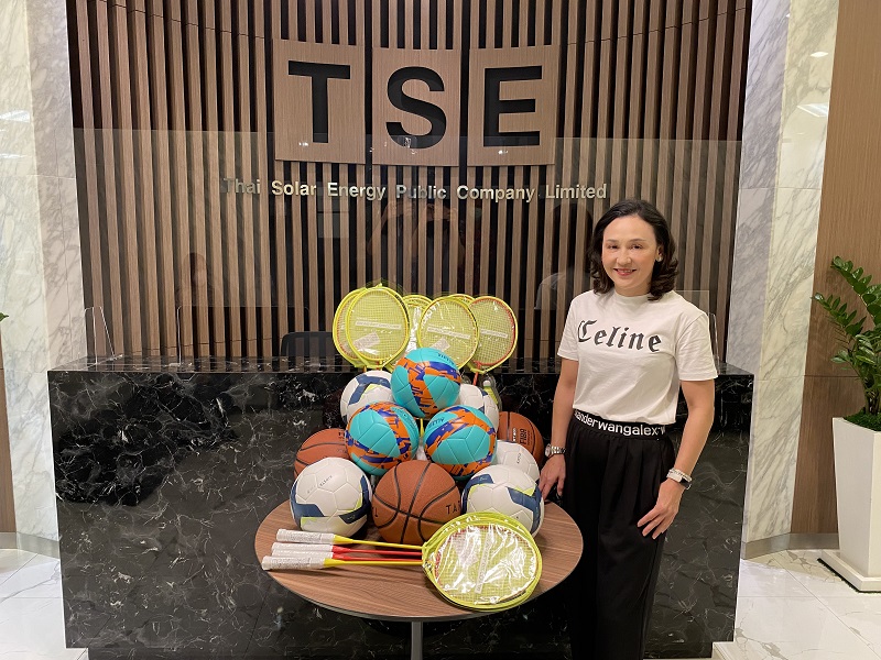 TSE donates sports equipment to World Vision Foundation of Thailand